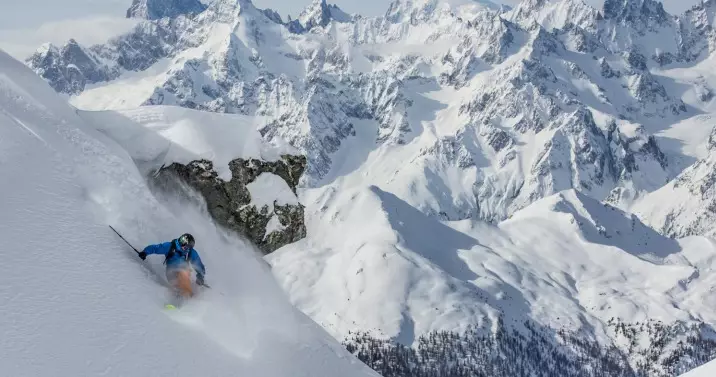 Sebastien Baritussio - Seb Mayer skiing in extreme conditions Seb Mayer Sebastien Baritussio skier extreme conditions